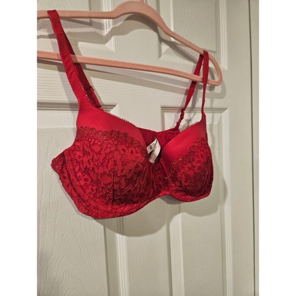 Victoria's Secret Body By Victoria Lined Demi Bra Red Lace Logo Straps 38D - Picture 2 of 7